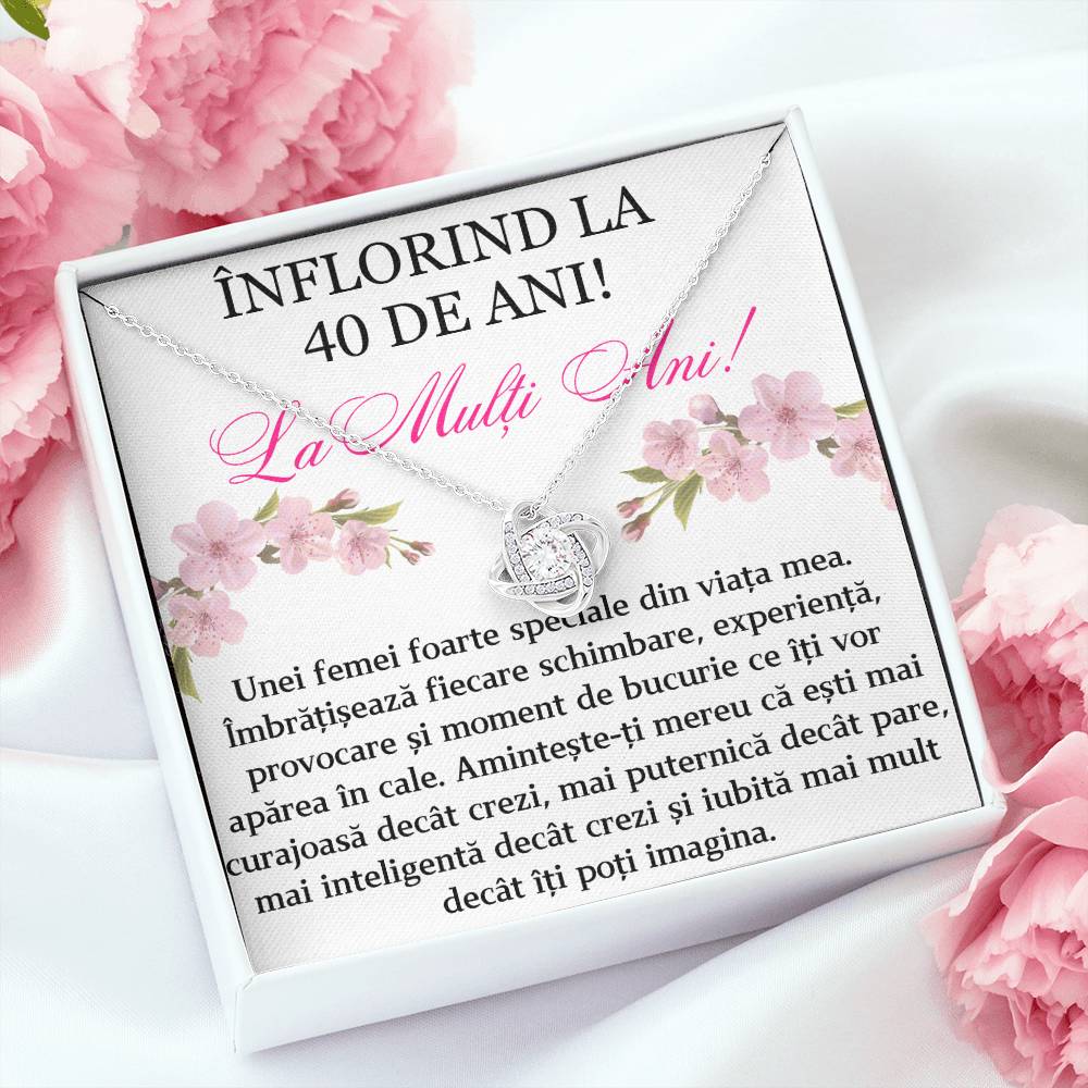 Colier Love Knot-mesaj aniversar