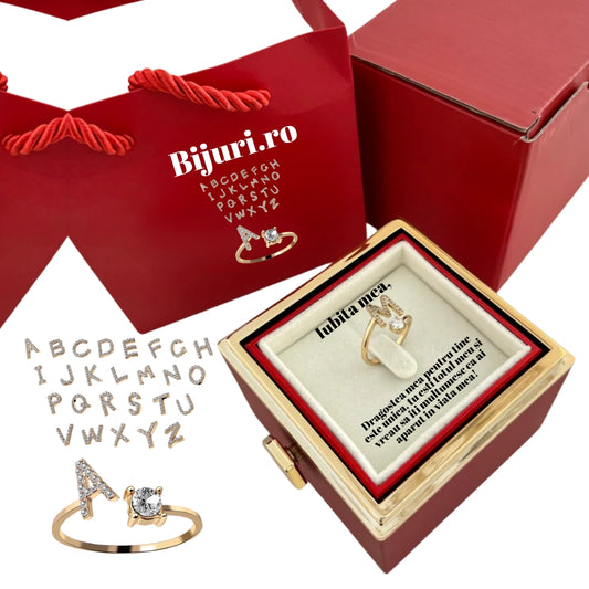 Surpriză Inel Cutie Rotativă - Inel cu Inițială și Trandafir Etern Bijuri  + mesaj felicitare